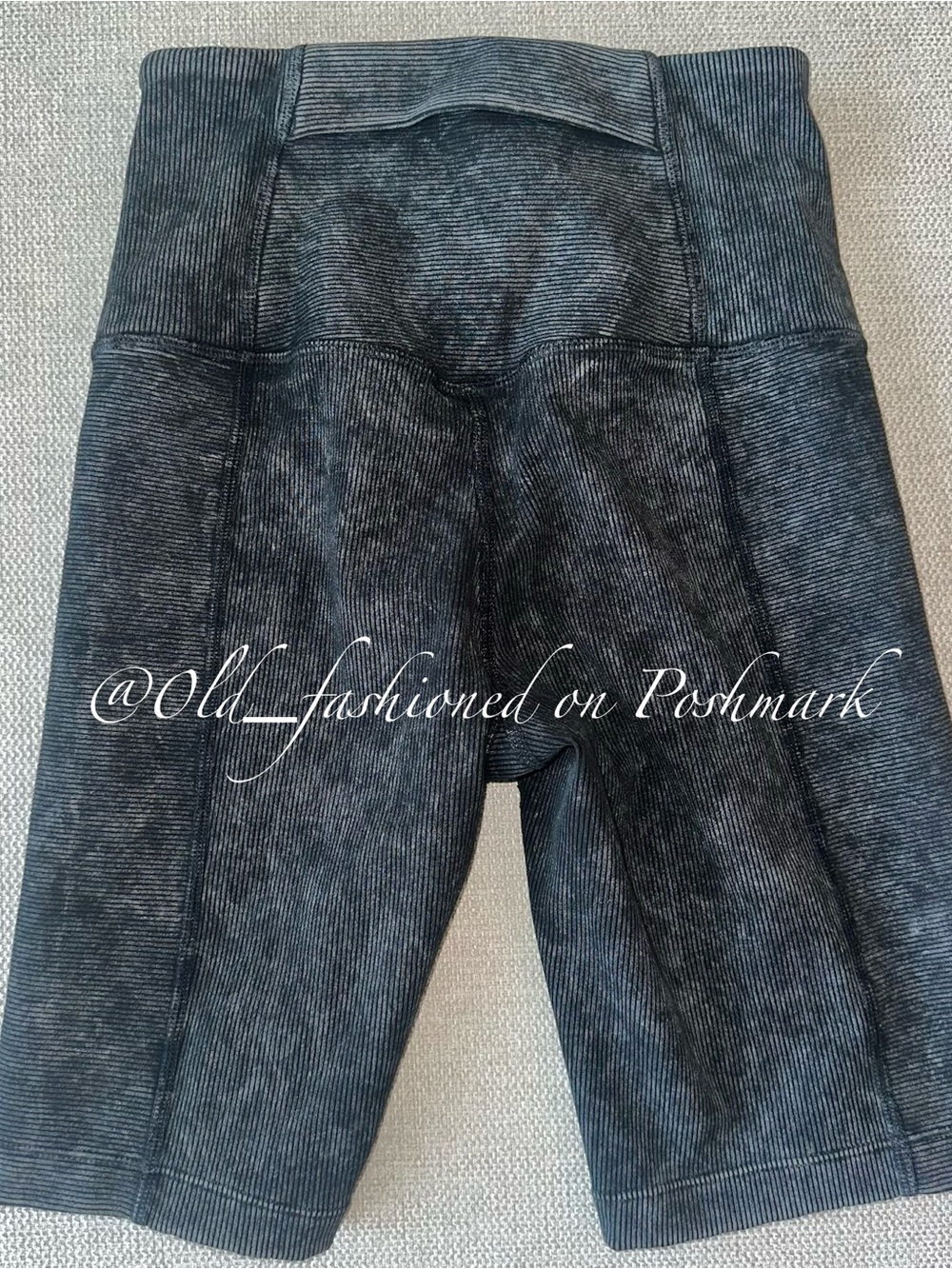 Zella Ribbed Bike Shorts - Picture 3 of 8